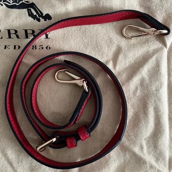 Burberry Red Trim Vintage Check Dome Satchel - Picture 3 of 9